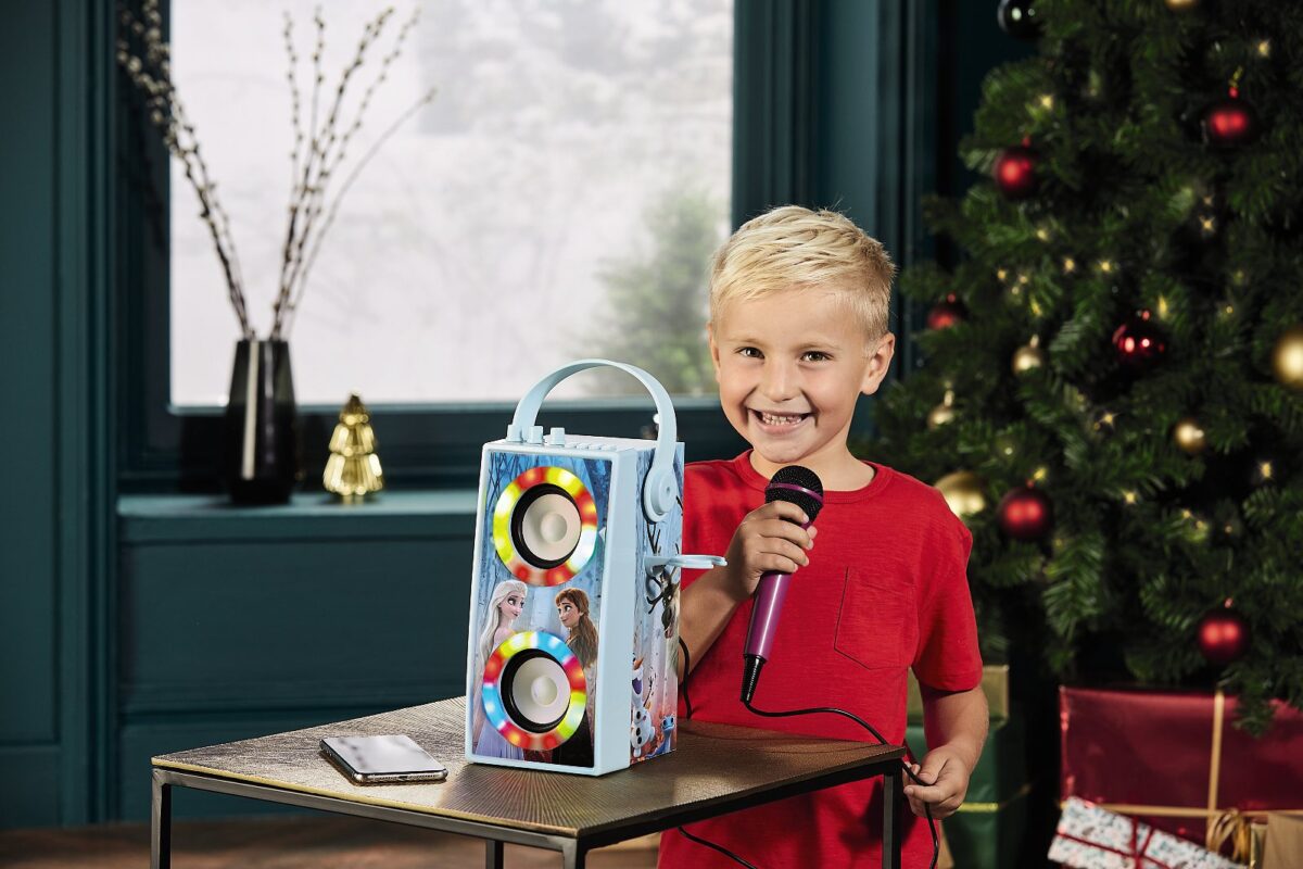Wireless Light Speaker With Microphone